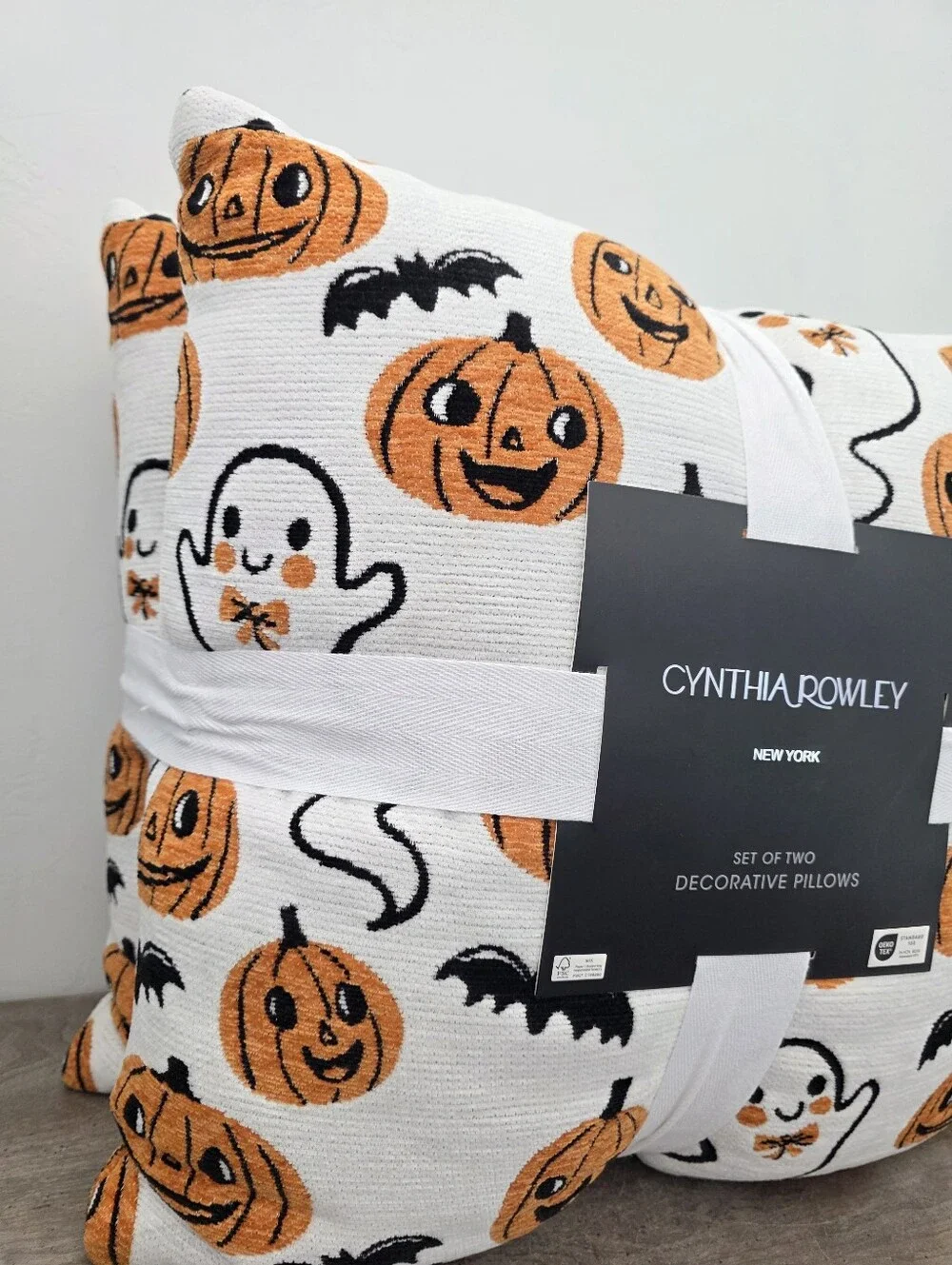 Cynthia Rowley Retro Halloween Pumpkin Ghost Bat Set of 2 Decorative Pillows NWT